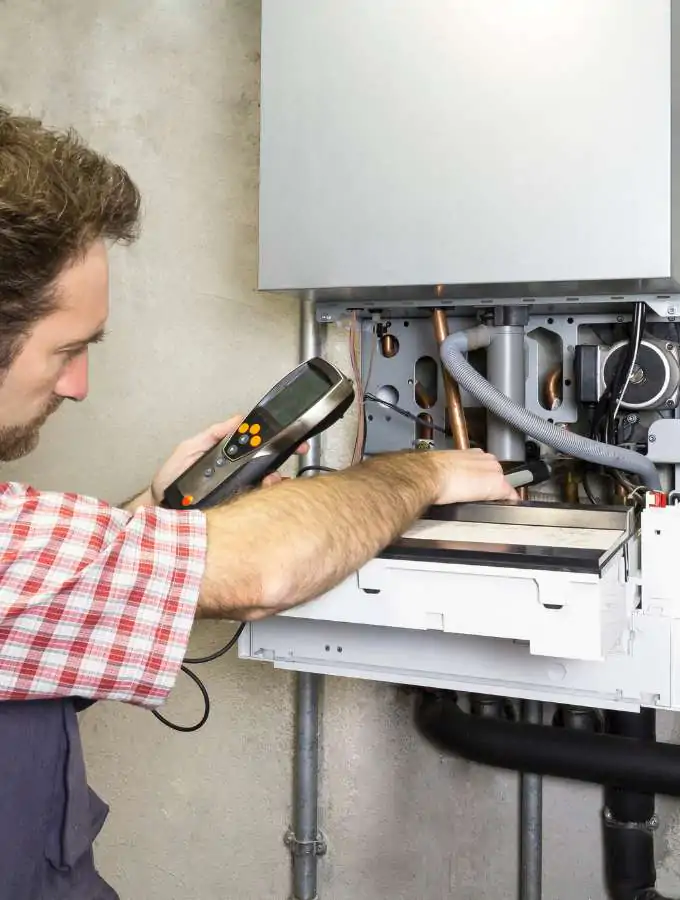 Reparação de caldeiras em Lisboa 24 horas por Técnico certificado da Doutor House